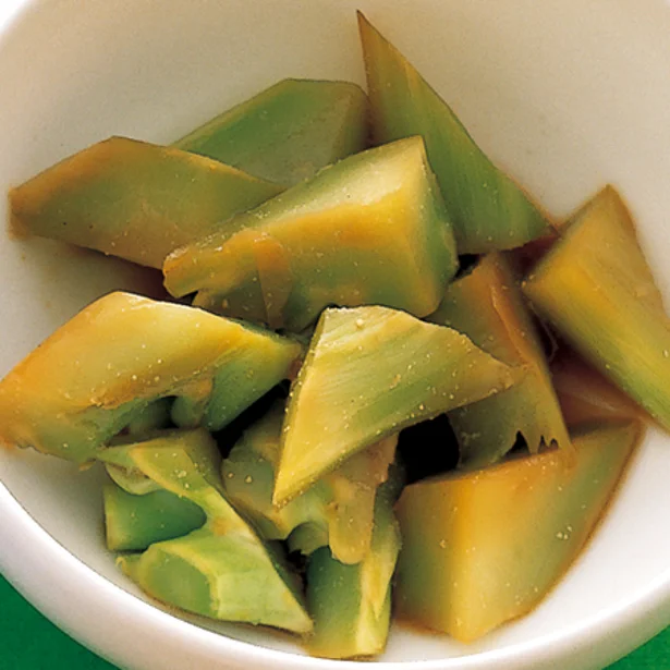 野菜の葉・軸・皮を捨てる前に! もったいないを解消する副菜5選