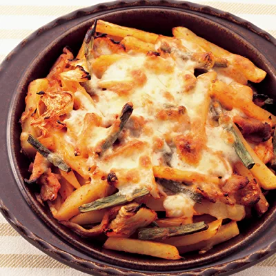 ピリ辛味で食が進む！ メインディッシュに使えるじゃがいも×キムチ料理5選