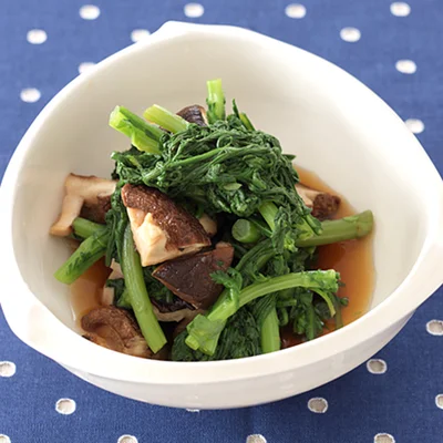 だしのうまみが春菊にしみしみ♪「春菊と焼きしいたけの二杯酢あえ」