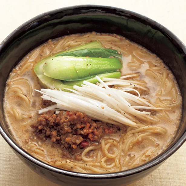 がっつりと肉みそをのせた「ねぎとそぼろの担担麺」