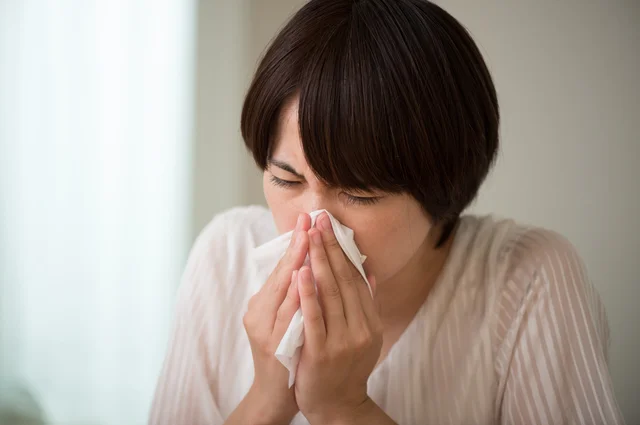 花粉シーズン到来 で せき くしゃみ をきっかけに起こる 尿もれ に実はみんな悩んでいた レタスクラブ