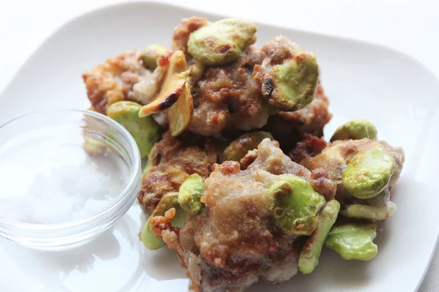 カリもち食感で栄養もたっぷり！ 「そら豆と豚こま肉のかき揚げ」