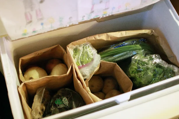 野菜を冷蔵庫にオシャレに収納する クラフト袋 Snsで話題 3coins プラスチックより断然気に入ったー 画像5 6 レタスクラブ