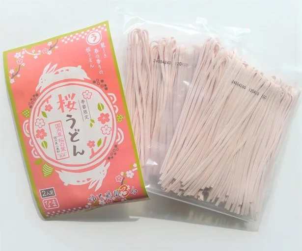 カルディで見つけた春限定の桜うどんは、予想以上の美味しさです♪