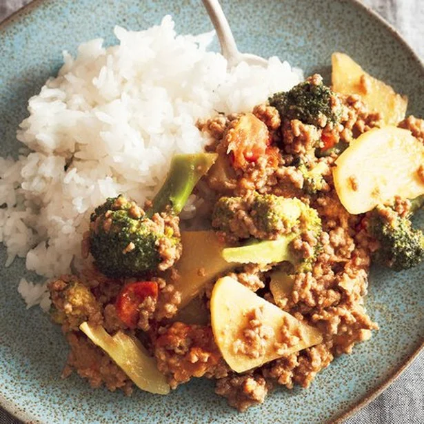 「ごろっと野菜のキーマカレーライス」