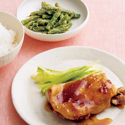 さっぱりとした味つけが決め手の「とりの梅照り焼き定食」