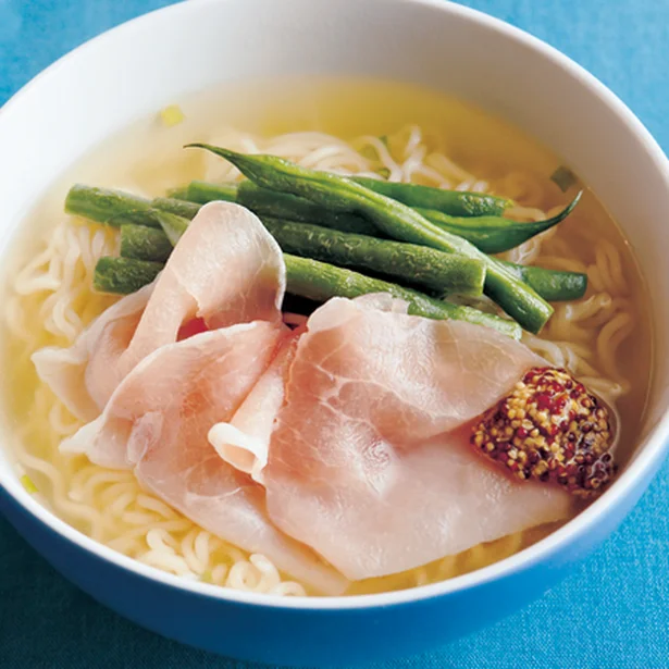 「生ハムの粒マスタードラーメン」