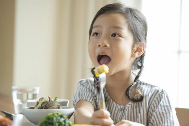 外出自粛生活、食事の準備が辛すぎる！ 朝から夜まで一日中キッチンに立ちっぱなし…【体験記】