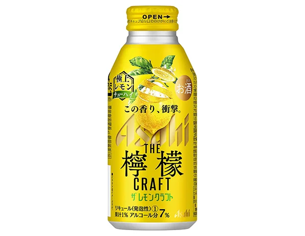 【写真を見る】「アサヒ ザ・レモンクラフト 極上レモン」果汁1%、アルコール7%、リキュール(発泡性)。ボトル缶400ml 181円(税抜き)