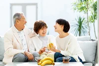 家族の健康を考えるママ、必見！ バナナ初の「機能性表示食品」が登場！！