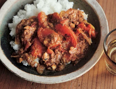 さばのくせがうまみに変身！「サバ缶の和風カレー」