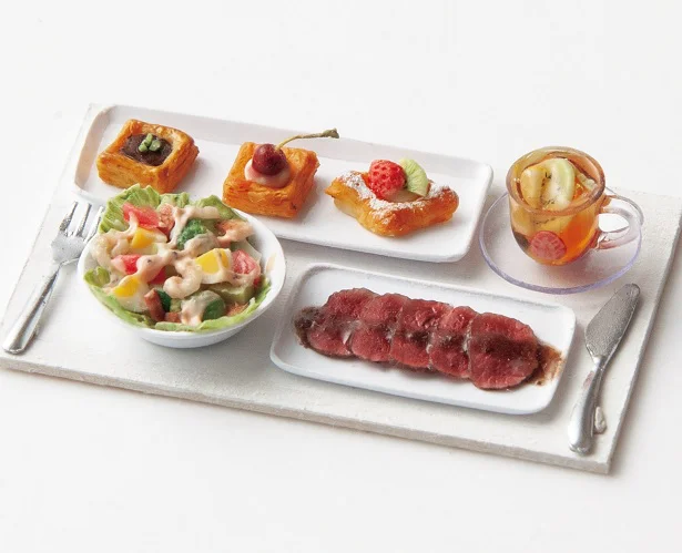 とってもおいしそうなローストビーフ…と思ったらミニチュア!?