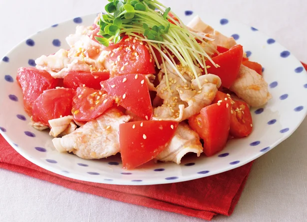 蒸し熱い季節にぴったり！旬のトマトをたっぷり使ったさっぱり系おかず2選