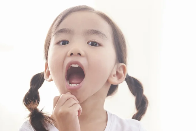 調査では、コロナ禍でわが子のむし歯を心配する親は8割近くも