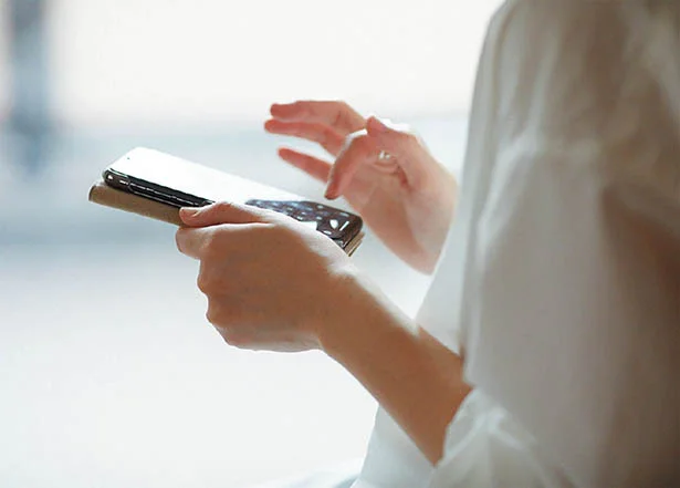 デジタル・ミニマリストが指南！　アプリでぐちゃぐちゃのスマホを整理するだけで、暮らしが驚くほど快適になる！