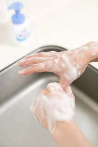 食中毒予防に欠かせない手洗いの、意外な盲点は？
