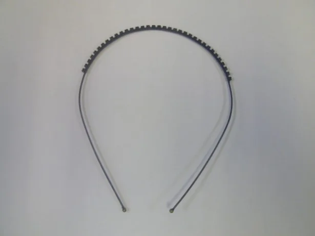 細めのカチューシャがおすすめ！