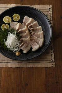伝統の琉球料理がベース！　元気になる沖縄流豚ごはん