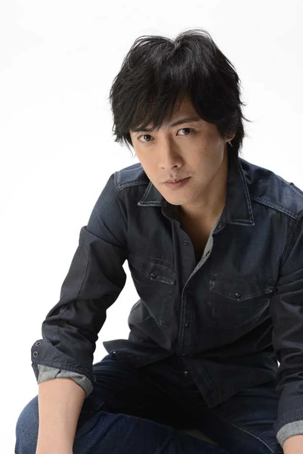 ストーリーテラーとして登場するのは、俳優の中村俊介さん
