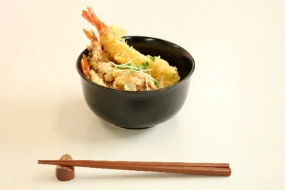食事制限を行なっている人でも、油を使わない調理器であれば吸油率の高い天ぷらも安心