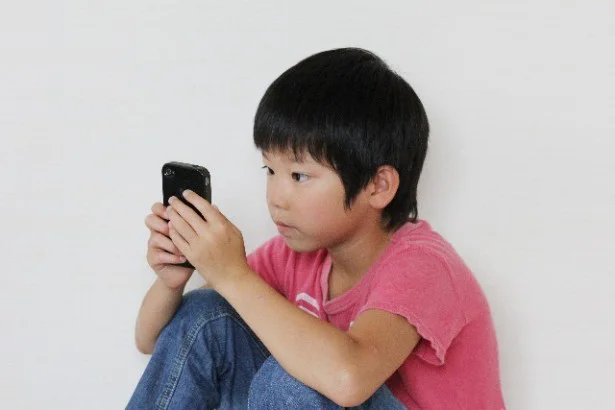 スマホトラブルから子供をまもるアプリ