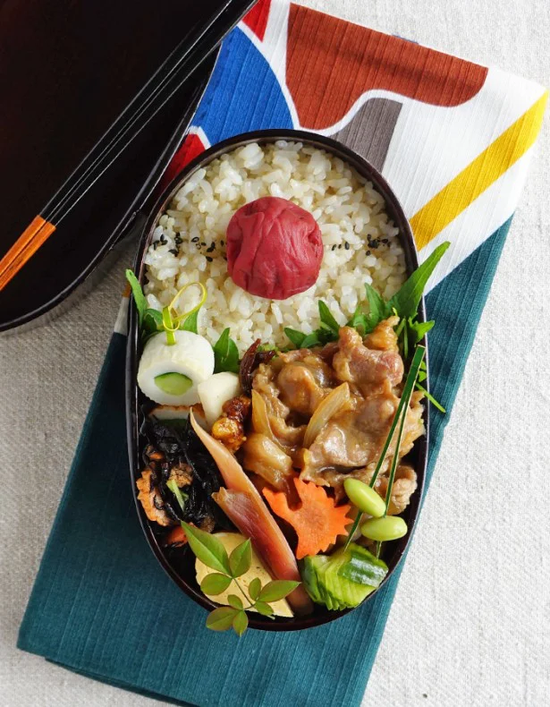 まずここから 基本のお弁当の詰め方 豚のしょうが焼き弁当 画像2 4 レタスクラブ まずここから 基本のお弁当の詰め方 豚のしょうが焼き弁当 画像2 4 レタスクラブ