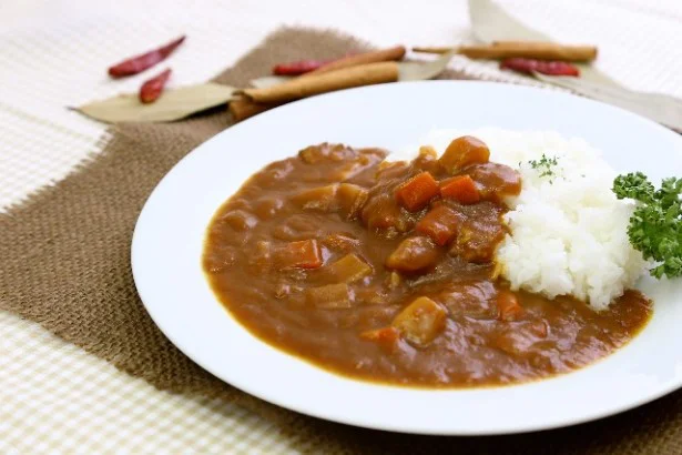 隣りの カレーのひと工夫 をのぞき見してみた レタスクラブ