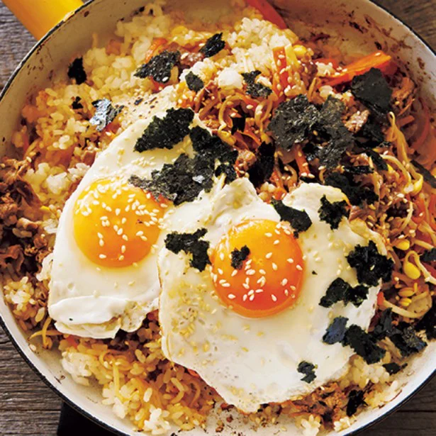 フライパンで作れる！おうちで「石焼風ビビンバ」