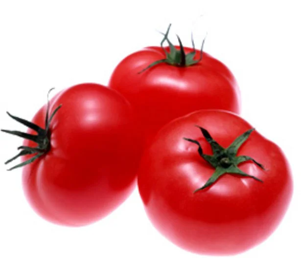 トマトを選ぶ際はかたくしまっていて、ずっしり重いものを
