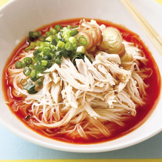 お酒のシメにも夏のランチにも！さっぱりトマトそうめん