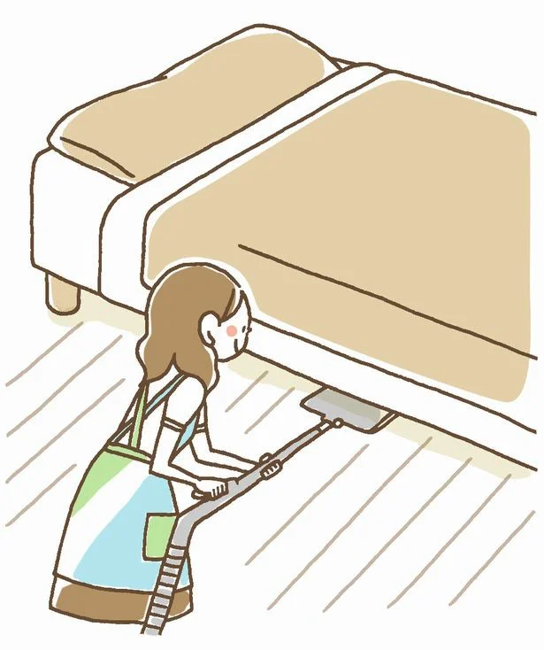 【写真を見る】ベッド下の収納はほどほどにして、通気性＆掃除機のかけやすさを確保しよう
