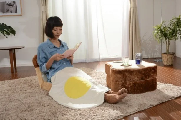 ほんとに座れる！かわいくてふかふかなパンの椅子