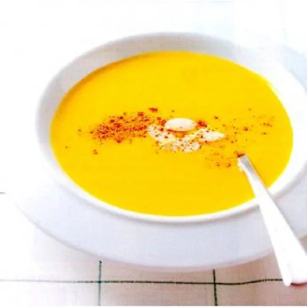 かぼちゃの甘味が美味しい、やさしい味のスープ