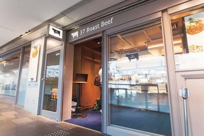 2016年春に東京の表参道ヒルズにオープンしたローストビーフ専門店「37 Roast Beef」