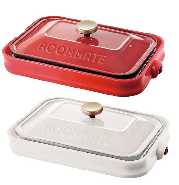 ほうろうや鋳物のような質感もかわいい。ROOMMATE(R) パーティープレート 全2色 各10800円(税込)
