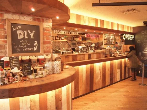 ハンズカフェ渋谷店では、いろいろなスパイスで「カスタマイズ」もできる