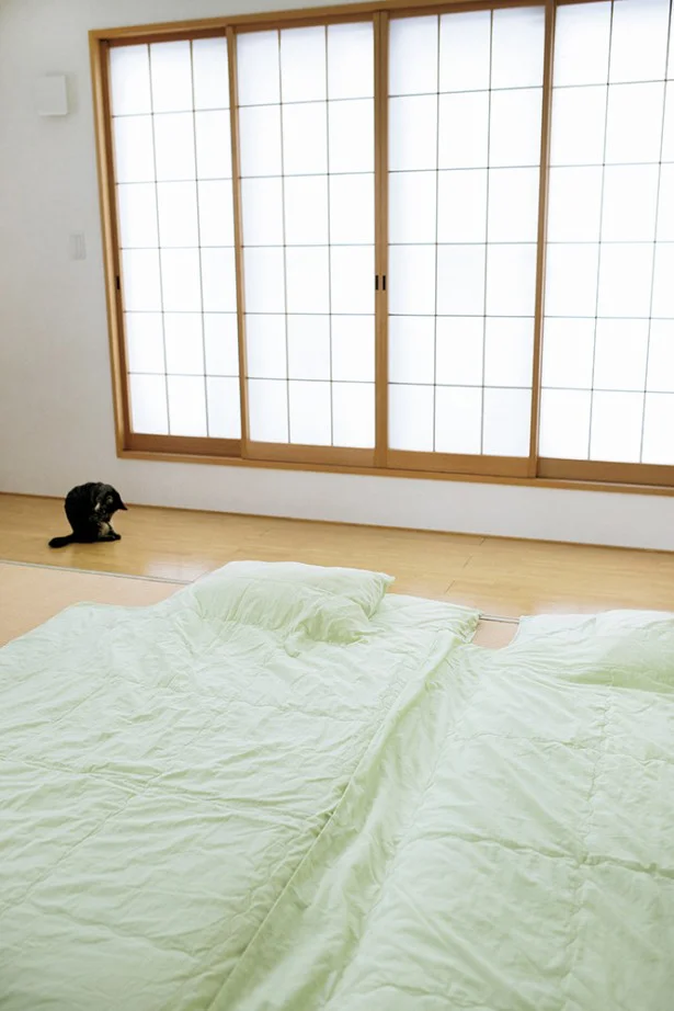 ダニの温床・敷布団をスッキリきれいにする掃除+αテク