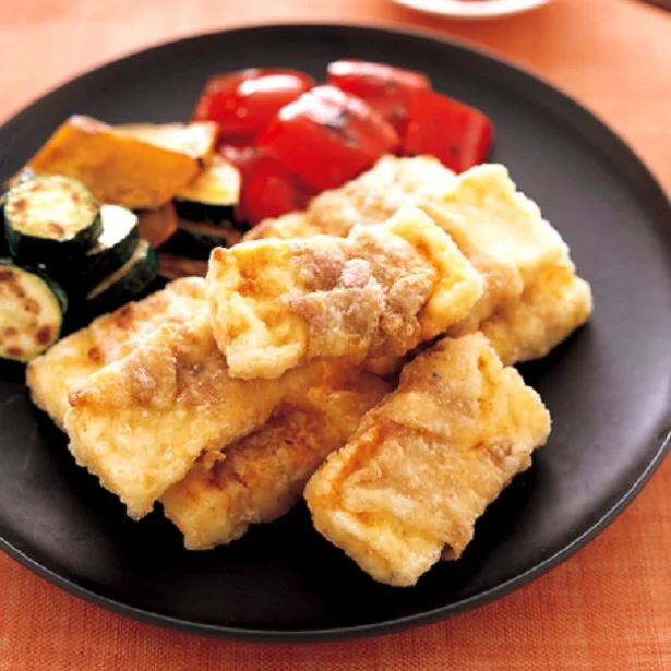 少量の豚バラ肉をごちそうに！出費の多い年末を乗り切るレシピ「豚バラ巻き豆腐」