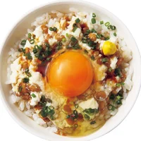 【簡単レシピ】低カロリーダイエットメニューで食べ過ぎをリセット「ふわふわ豆腐納豆卵かけご飯」