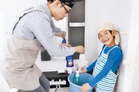 面倒な「浴室の大掃除」。パパ＆子どもにやってもらう段取り法を家事のプロが指南！