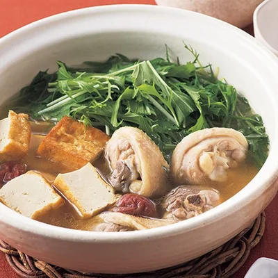 【夕飯レシピ】家計も助かる！3つの食材で絶品鍋に「梅風味のさっぱり水炊き」