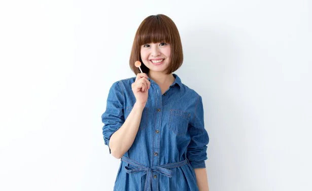 かわいさ倍増！？ マンネリ自撮り写真を手軽に｢盛る｣小道具とは