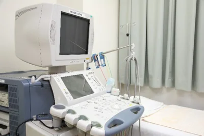 妊婦健診でも用いられる超音波検査の機械