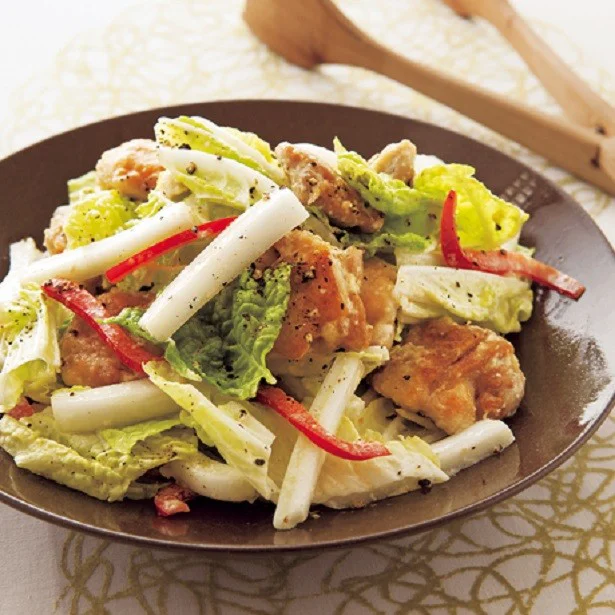 【おしゃレシピ】食べごたえ満点なデリ風サラダ「チキンと白菜のおかずシーザーサラダ」