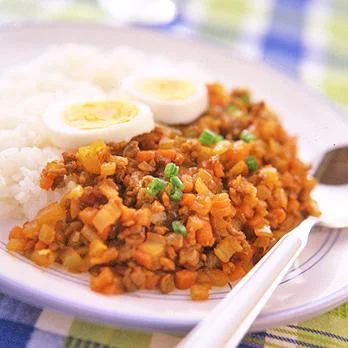 ドライカレー