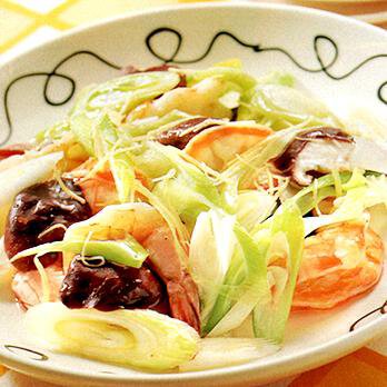 えびとねぎの酒蒸し By石原洋子さんの料理レシピ プロのレシピならレタスクラブ