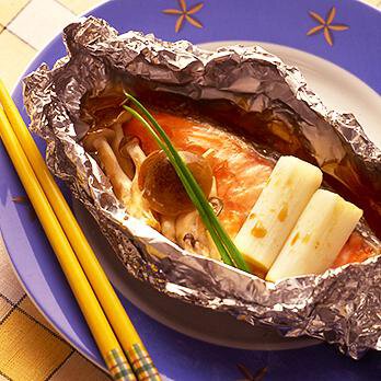 鮭のホイル焼き By石垣孝子さんの料理レシピ プロのレシピならレタスクラブ