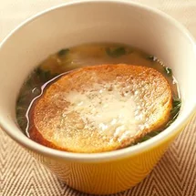セロリのチーズ風味スープ