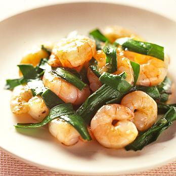 小えびとにらの炒めもの By河合真理さんの料理レシピ プロのレシピならレタスクラブ