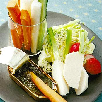 生野菜のアンチョビーソース